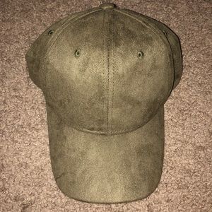 Francesca’s Camo Green Velvety Soft Hat
